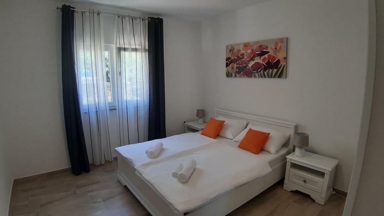 Relax Διαμέρισμα Starigrad Paklenica Εξωτερικό φωτογραφία
