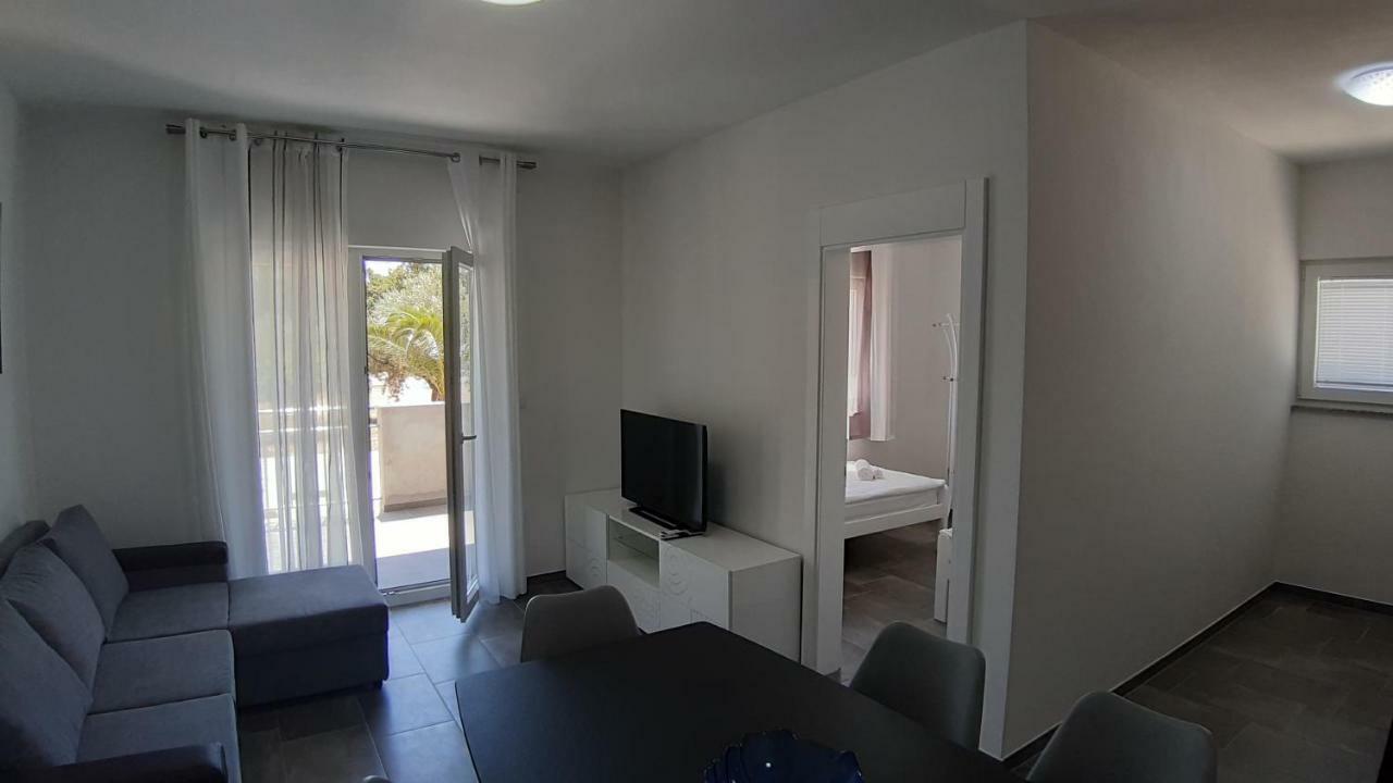 Relax Διαμέρισμα Starigrad Paklenica Εξωτερικό φωτογραφία